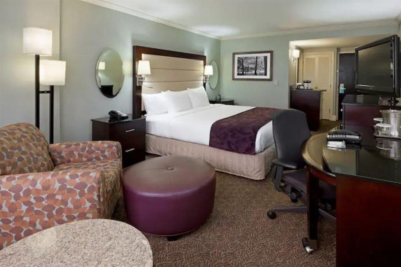 Hotel Belvoir Springfield Exterior photo